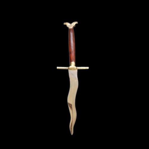 Daga flamígera ritual del 30.º Grado – Caballero Kadosh del Rito Escocés REAA, hoja ondulada y empuñadura dorada.